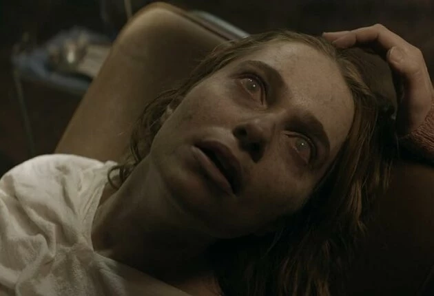 Кадр из 1 сезона сериала Ходячие мертвецы Дэрил Диксон